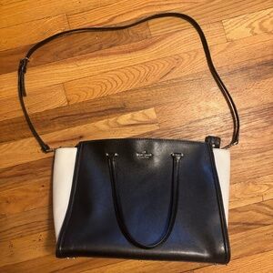 Kate Spade crossbody or shoulder bag